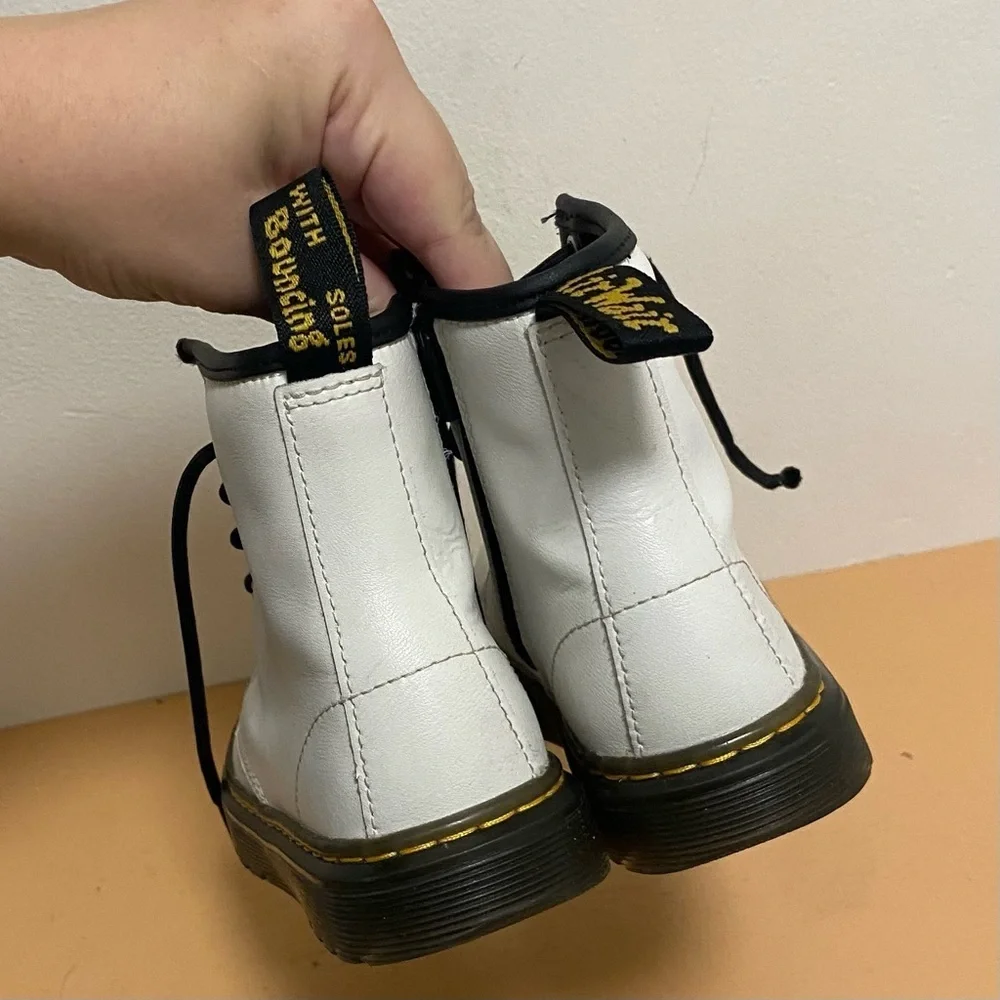 Dr. Martens Kids White Zavala Combat Boots